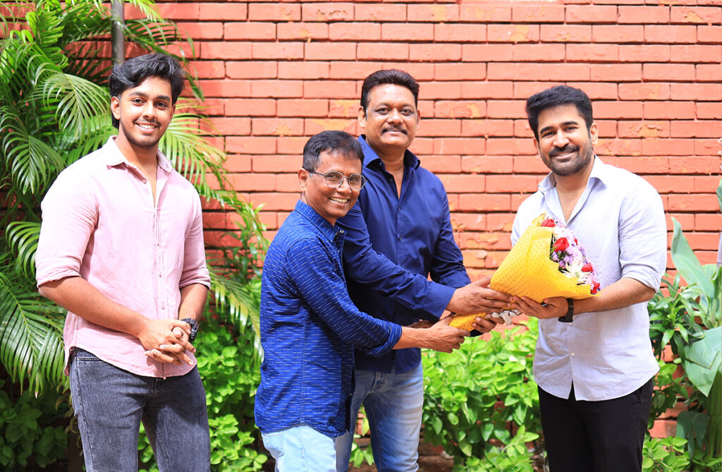 Vijay Anony-Dir Sasi